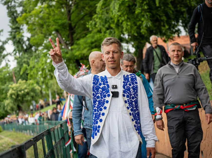 Mesajul transmis la Oradea de rivalul lui Viktor Orban. „Românii și maghiarii au respins împreună ura. Merită să fim în relații bune”