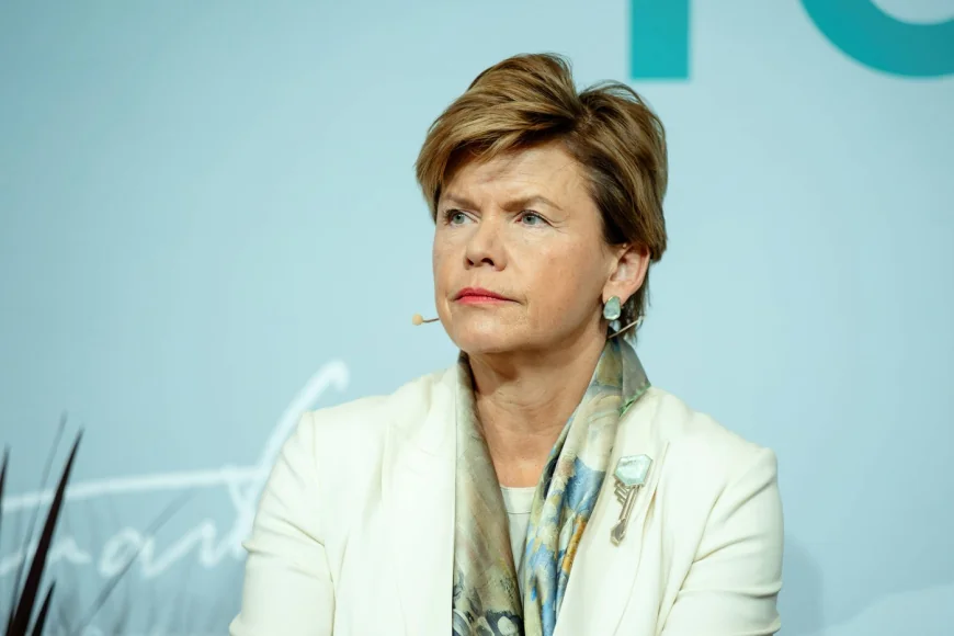 Letonia solicită tuturor statelor membre ale UE să suspende eliberarea de vize pentru cetățenii ruși