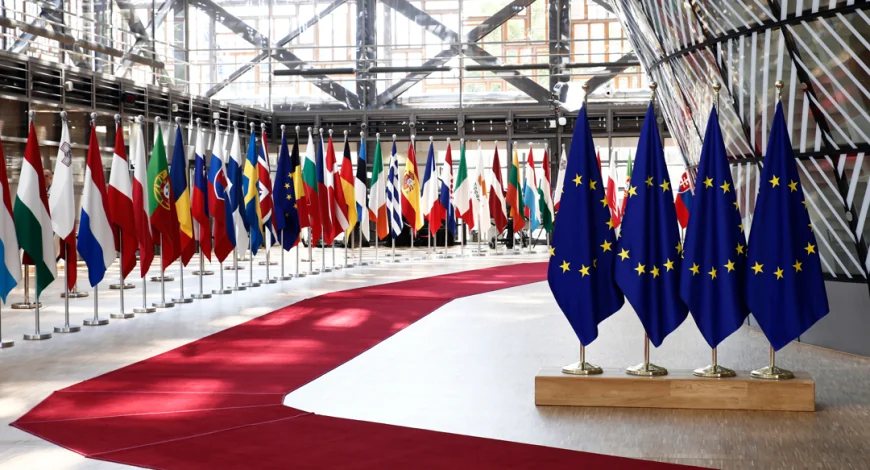 Problema recunoaşterii limbilor bască, catalană şi galiciană drept limbi oficiale în UE continuă să divizeze statele membre
