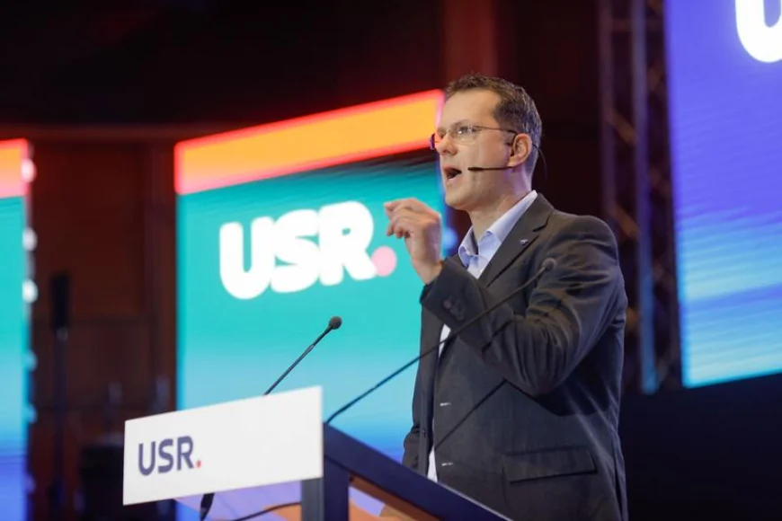 Liderul deputaților USR: „România are nevoie de un guvern care poate livra reforme, nu de o împărțire de posturi”