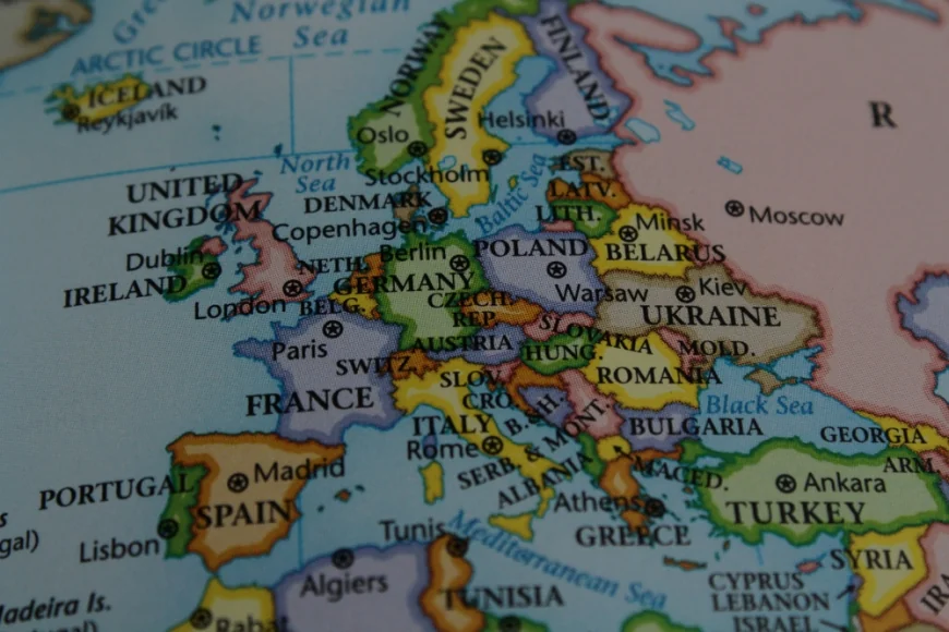 Europa se reorientează în materie de energie, în ciuda controverselor și a restricțiilor (CNBC)