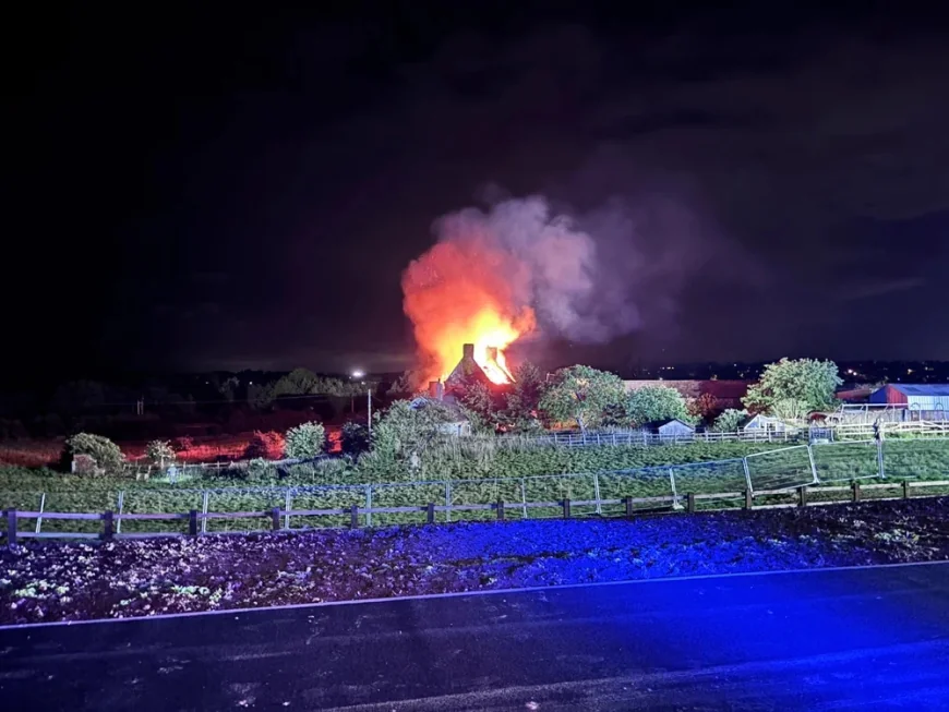 Atac incendiar la moșia familiei Spencer. O parte din moștenirea istorică a Prințesei Diana, distrusă de flăcări