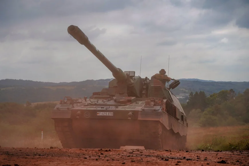 Bundeswehr, solicitată de NATO să trimită încă 7 brigăzi pentru apărarea alianței, care se teme de un atac al Rusiei. Problema: 40.000 de militari activi