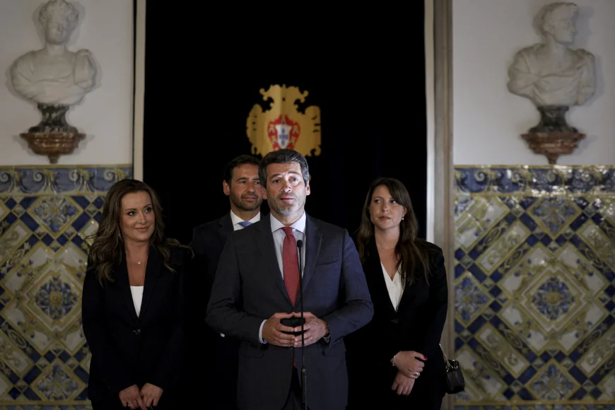 Partidul de extremă dreapta Chega spulberă ordinea politică din Portugalia și devine principala grupare de opoziție, la doar șase ani de la înființare