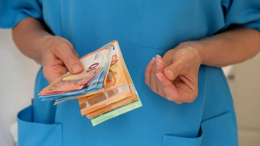 Pedeapsa primită de un ginecolog şpăgar din Petroşani. Câţi bani ceruse mită pentru o operaţie de urgenţă