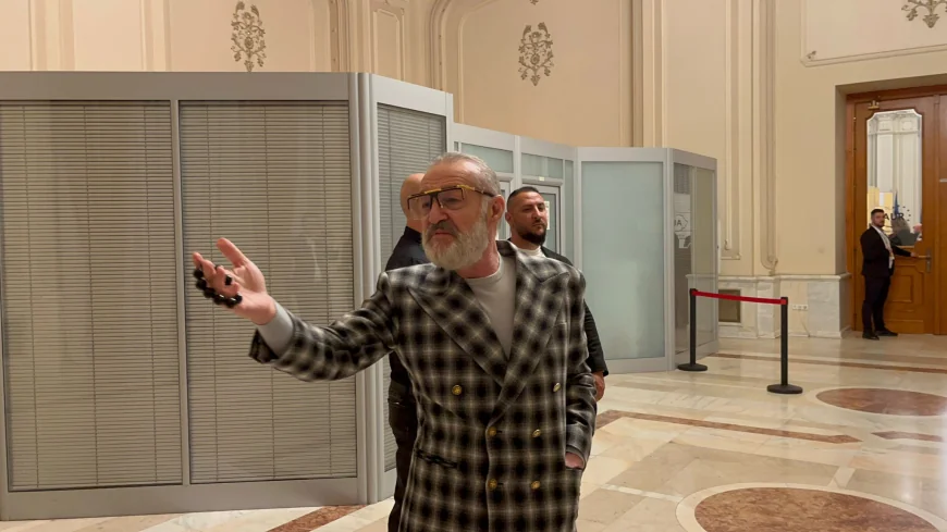 Gigi Becali jubilează după decizia CCR: „Trebuie să știe toată lumea averea mea și banii mei din cont?”