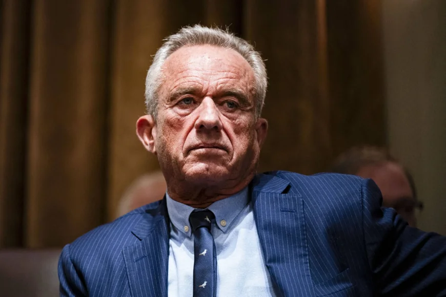 Raportul Administraţiei Trump despre sănătatea tinerilor americani, intitulat „MAHA Report”, se bazează pe surse inexistente