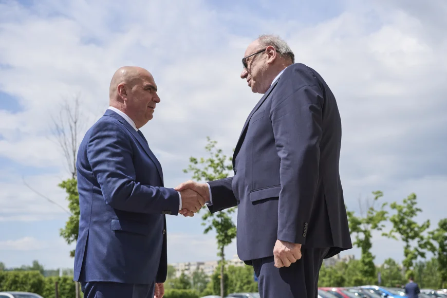Bolojan, despre decizia CCR: „Asigurarea transparenței este un element esențial pentru recâștigarea încrederii în instituții”