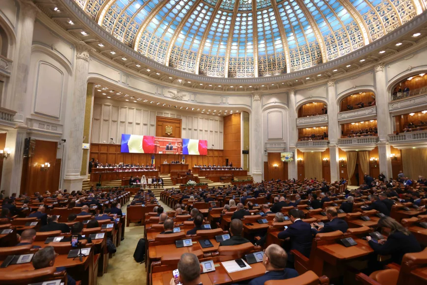 Ce urmează după decizia CCR privind declarațiile de avere? Nicușor Dan a cerut intervenția Parlamentului. În ce condiții s-ar putea face asta și cât poate dura: „Va conta foarte mult voința politică”