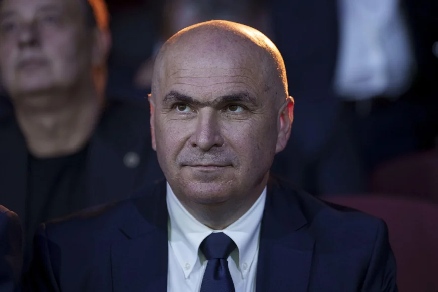 Bolojan anunţă 17,5 milioane de lei pe an economisiţi după ce a redus angajaţii Senatului de la 796 la 649