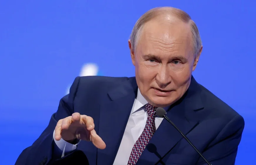 Condiția pusă de Putin pentru a se vedea cu Trump și Zelenski. Dmitri Peskov explică ce vrea liderul de la Kremlin