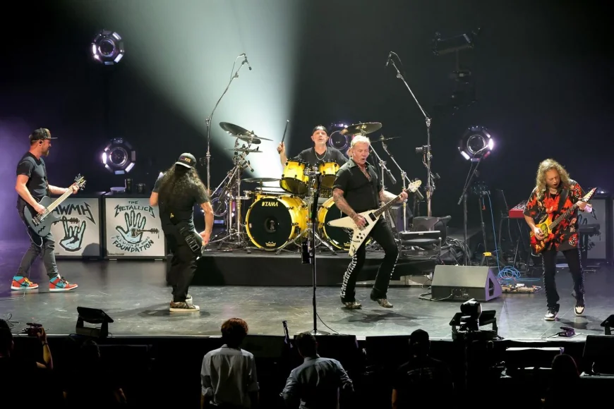 Val de reclamaţii la ANPC după ce s-au pus în vânzare biletele la concertul Metallica de pe Arena Naţională