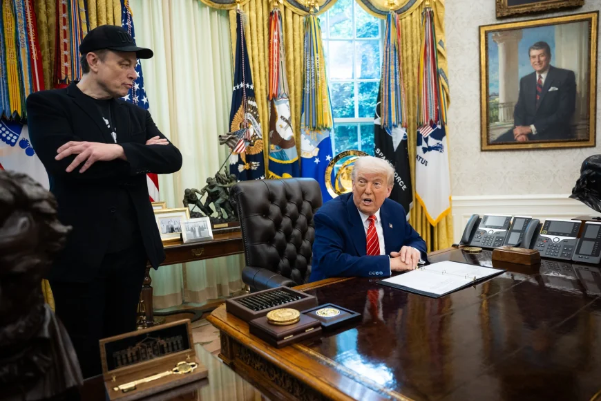 Donald Trump, în ultima zi de mandat a lui Elon Musk la Casa Albă: „Va fi pe aici, va mai veni și va mai pleca” / CEO-ul Tesla spune că e doar începutul DOGE