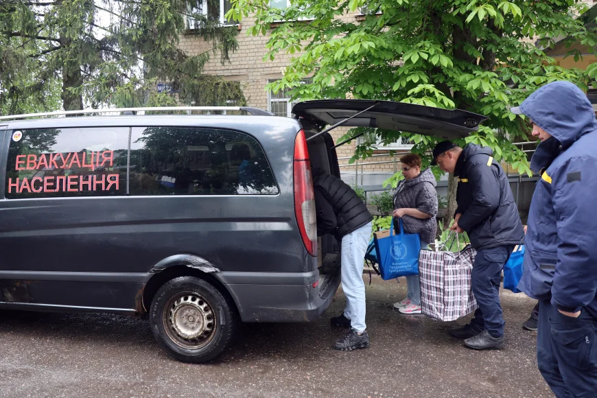 Război în Ucraina: Kievul evacuează 11 sate în Sumî, în timp ce Rusia revendică cucerirea a două localități