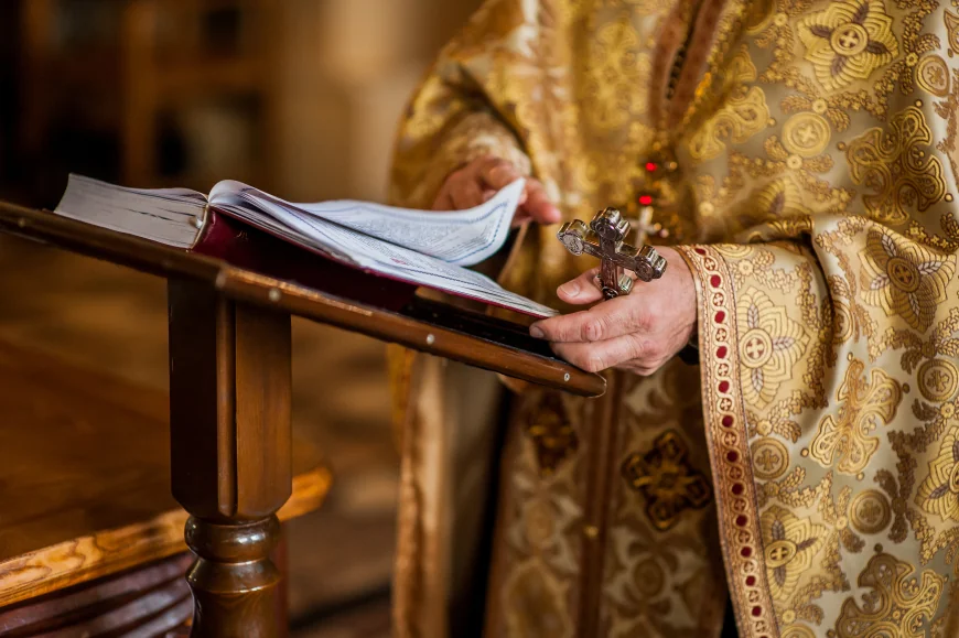 Calendar ortodox luna iunie 2025. Patru sărbători religioase importante sunt marcate cu cruce roșie