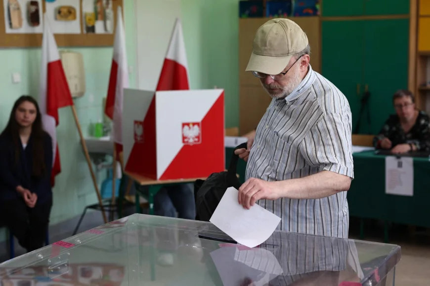 Prezență mare la vot la alegerile cruciale din Polonia / La ce procentaj imens pot ajunge polonezii / Miza lui Nicușor Dan și a lui George Simion