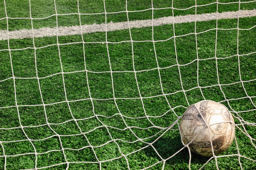 SuperLiga: Un fotbalist care a retrogradat cu Sepsi negociază cu o echipă de pe prima scenă