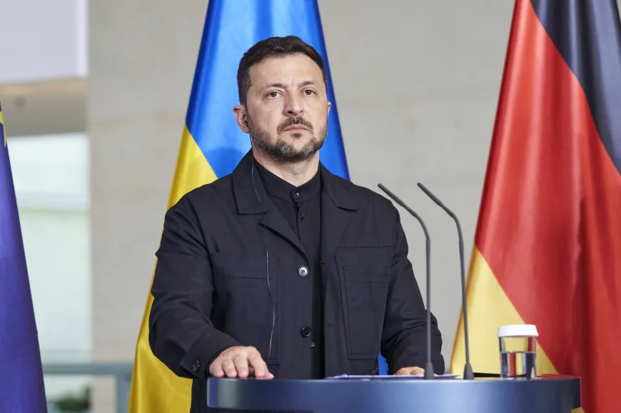 Zelenski, prima reacție după ce ucrainenii au distrus zeci de bombardiere rusești cu drone: „Vom intra, fără îndoială, în cărțile de istorie” / Cât timp spune că a fost planificată operațiunea
