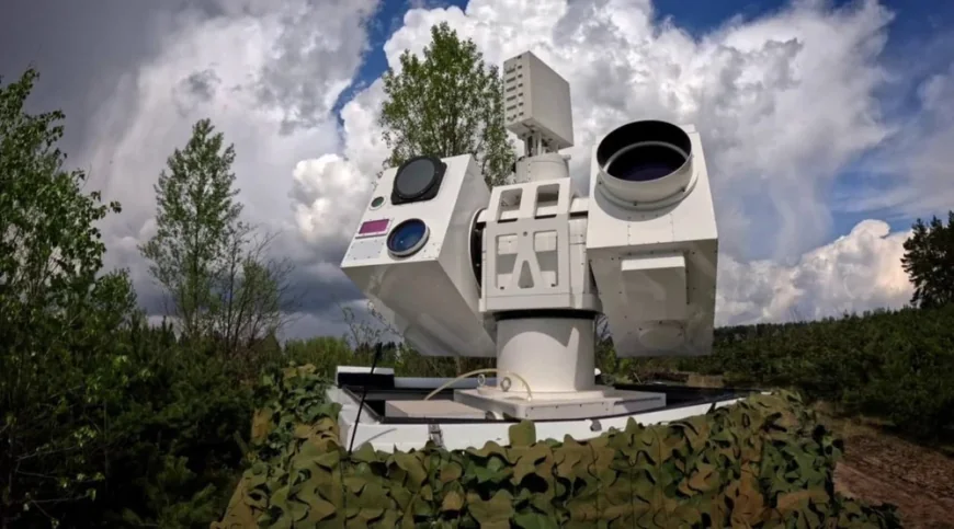 Rusia testează lasere de luptă împotriva dronelor ucrainene. Tehnologia chineză LASS, adaptată pentru câmpul de luptă