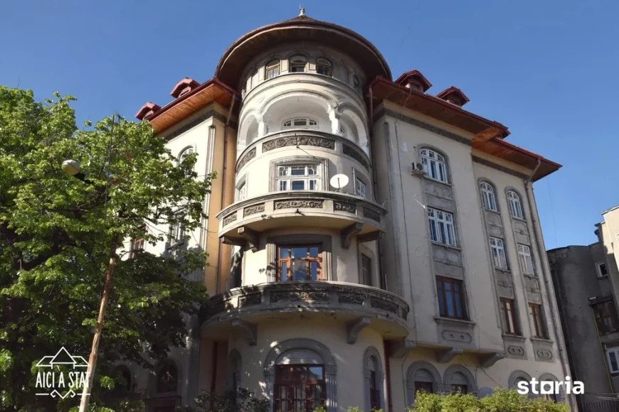 Cum arată un apartament de lux dintr-o vilă veche, scos la vânzare cu peste o jumătate de milion de euro