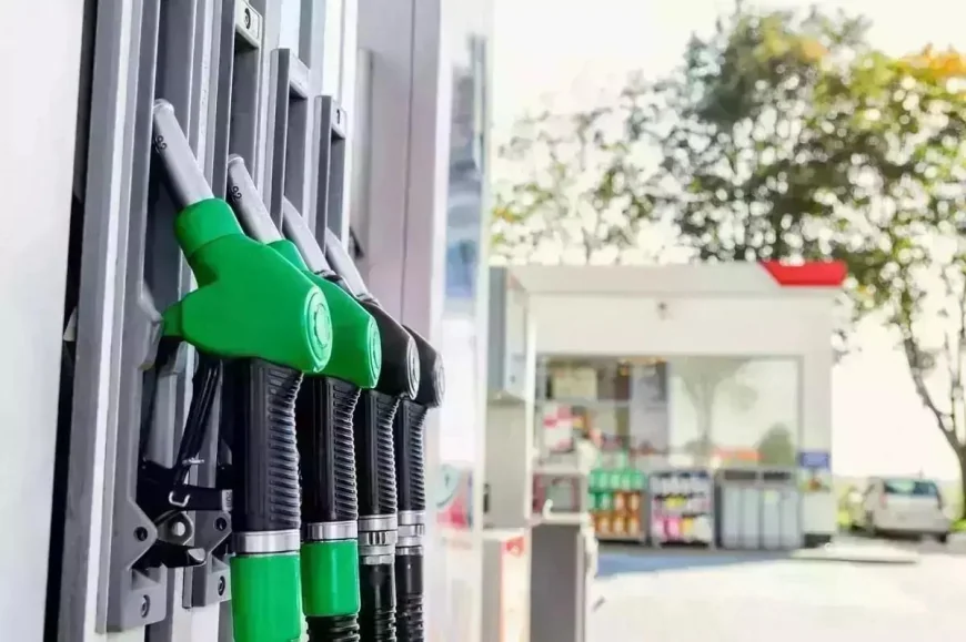 Care sunt preţurile la carburanţi astăzi, 2 iunie 2025. Au scăzut cu 3 bani pe litru