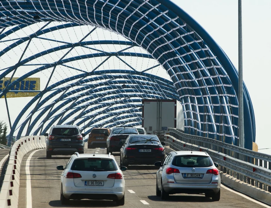 Ce mărci auto preferă românii. La o mașină nouă se aduc alte trei vechi din afara țării
