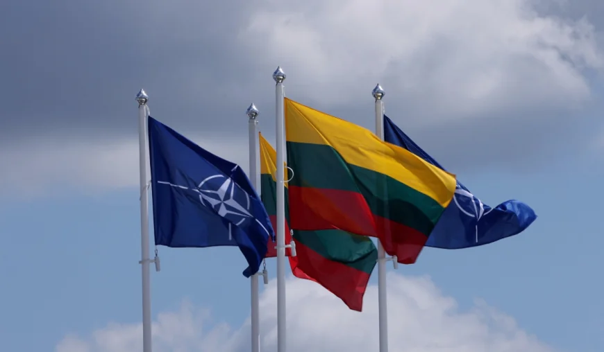 Prima vizită externă pentru Nicuşor Dan. Ce va discuta cu şeful NATO şi Volodimir Zelenski
