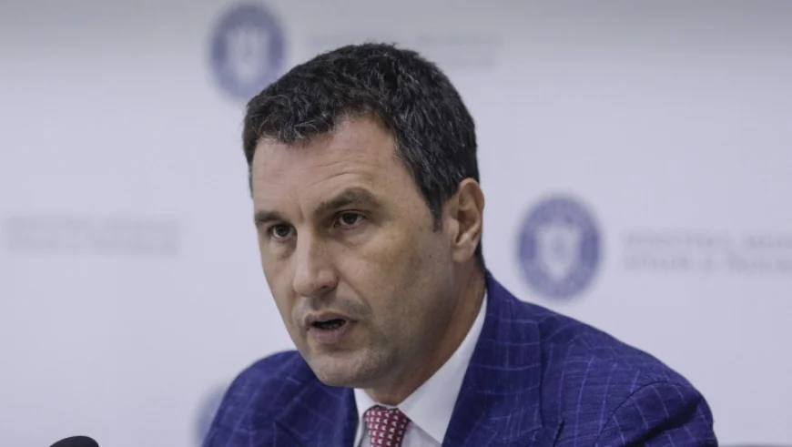 Ministrul Finanțelor vrea ca pensionarii cu venituri foarte mari să plătească contribuţii la sănătate. „O măsură posibilă”