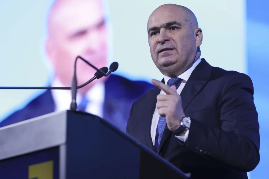 Bolojan: „Poate fi luată în calcul o contribuție pentru sănătate a celor cu pensii foarte mari”. Creșterea de taxe și impozite este greu de evitat, susține liderul PNL