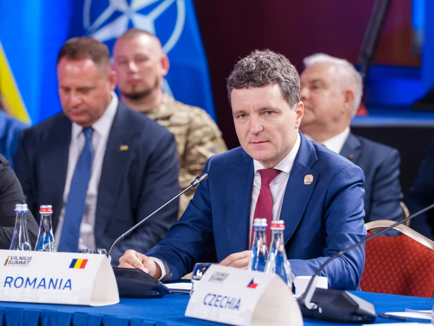 LIVE VIDEO Nicușor Dan, conferință de presă acum: „Indiferent de cine a câștigat în Polonia, simțim aceeași amenințare din partea Rusiei” / „Am avut o competiție între doi candidați anti-ruși”
