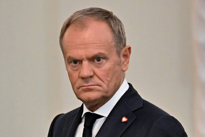 Premierul Donald Tusk va cere vot de încredere în parlament după victoria lui Nawrocki la prezidenţiale. Partidul PiS îi cere demisia
