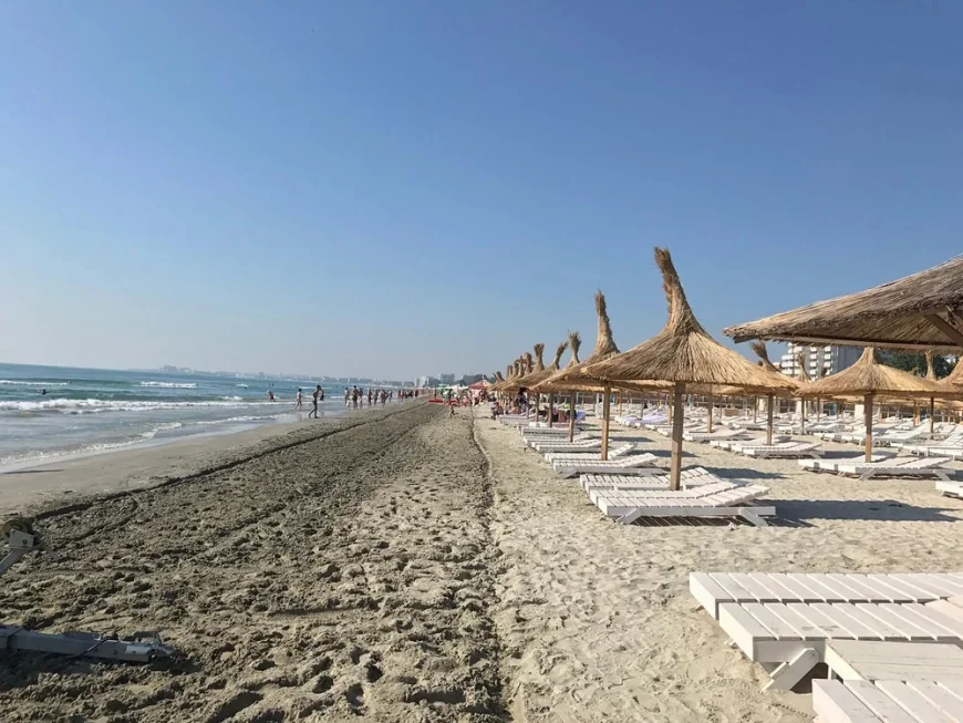 Cât costă acum ciorba și hamsiile pe litoral