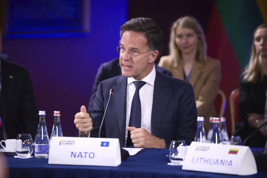 Armata americană va rămâne staţionată în Europa, anunţă secretarul general al NATO