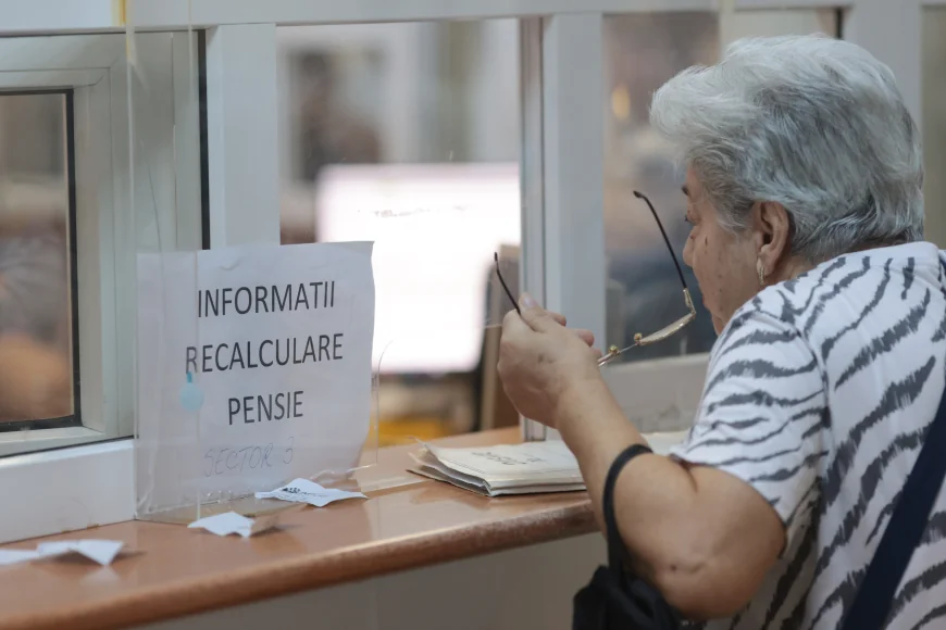 Avertismentul unui sindicat: Aplicarea de corecții bugetare va duce la proteste și blocarea totală a activității caselor de pensii