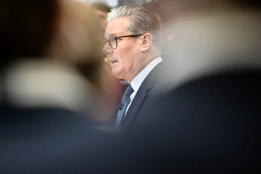 Unul dintre ucrainenii suspectați pentru incendierea proprietăților premierului Starmer a fost probabil recrutat de Rusia prin Telegram