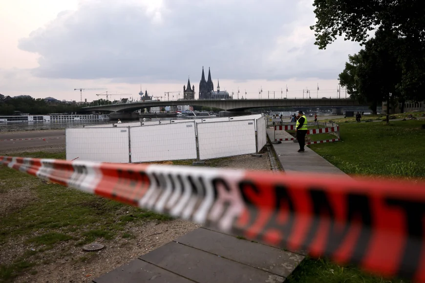 Peste 20.000 de persoane evacuate după descoperirea unor bombe în centrul orașului Köln din Germania