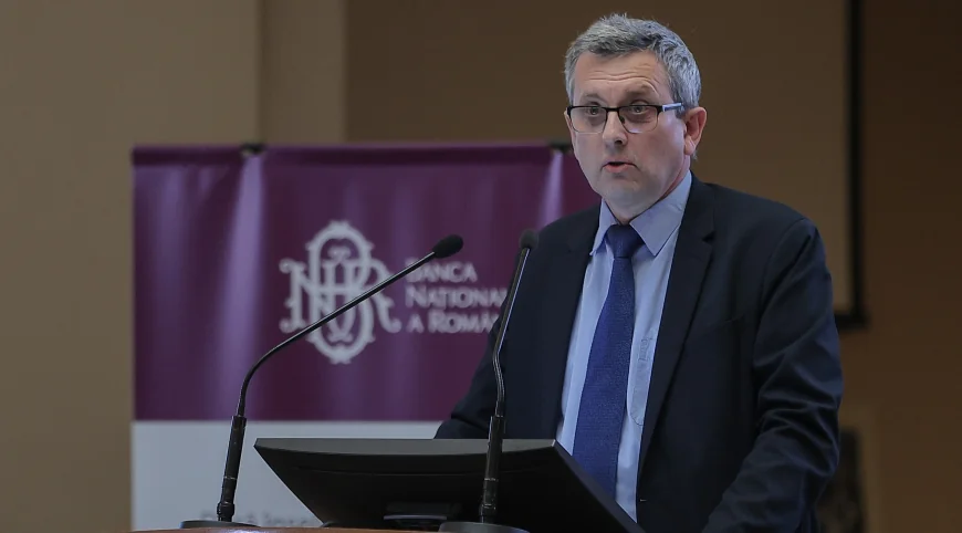 Economistul-șef al BNR avertizează asupra prudenței fiscale pe care ar fi trebuit să o aplice Guvernul. „Patru principii încălcate”