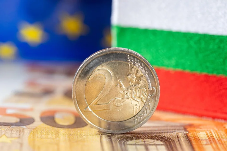 Bulgaria a îndeplinit criteriile să intre în zona euro. UE: "Va intra din ianuarie 2026"