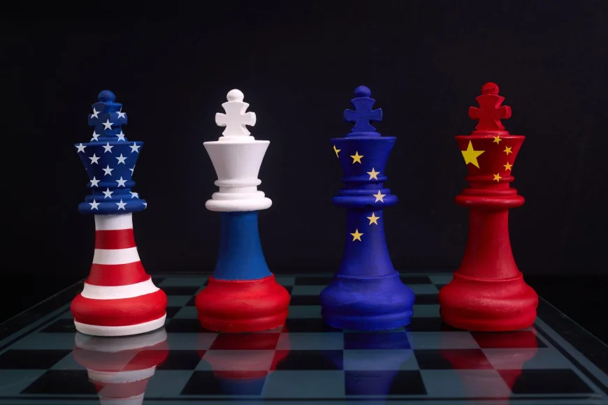 Europa caută materii prime pentru a reduce dependența de China: 13 proiecte UE pentru resurse critice în Groenlanda și alte țări