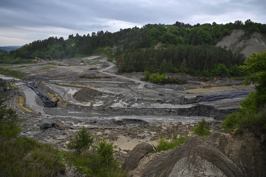 Stații seismice instalate la Salina Praid, aflată în pericol de prăbușire