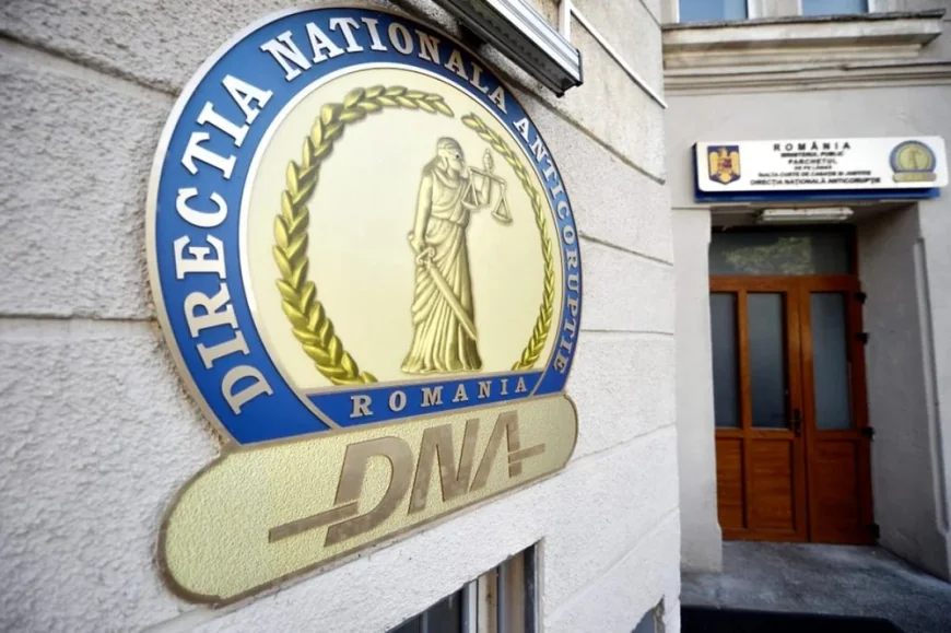 Avocat, reținut de DNA după ce a fost prins în flagrant când lua 7.000 de euro pentru a tergiversersa un dosar penal