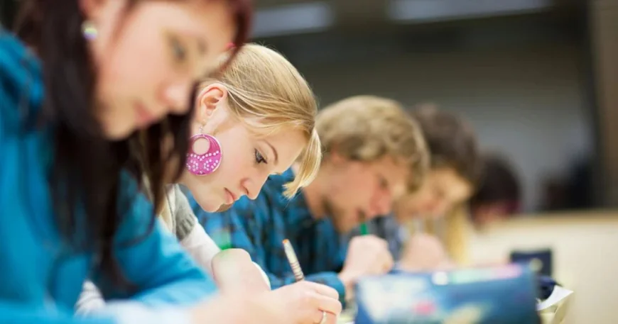 Rușii care susțin examenul internațional de limba engleză pot răspunde penal. British Council, văzută drept organizație indezirabilă