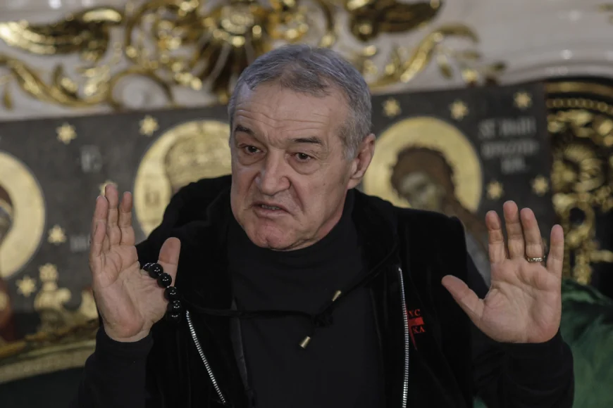George Becali reacționează după ce a primit interdicție să cânte în strana Catedralei Patriahale