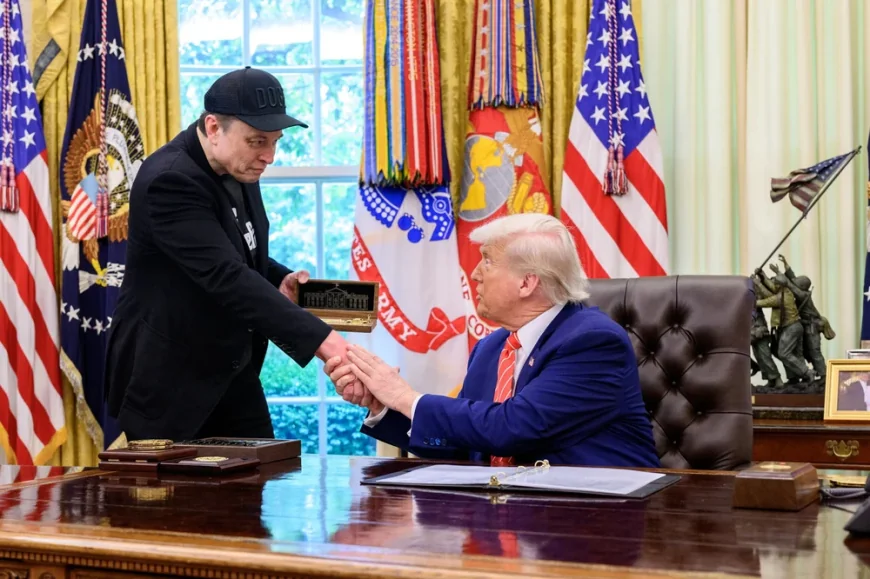 Trump răspunde dezvăluirii „bombă” a lui Musk despre dosarul Epstein. Avertisment pentru fostul aliat: „Va suporta consecințele”