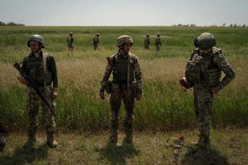 Rusia intensifică ofensiva în Ucraina: trupele sale ar fi ajuns până la marginea regiunii Dnipropetrovsk