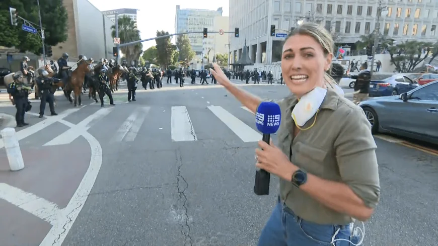 VIDEO Momentul în care Poliția din Los Angeles împușcă o jurnalistă străină cu gloanțe de cauciuc