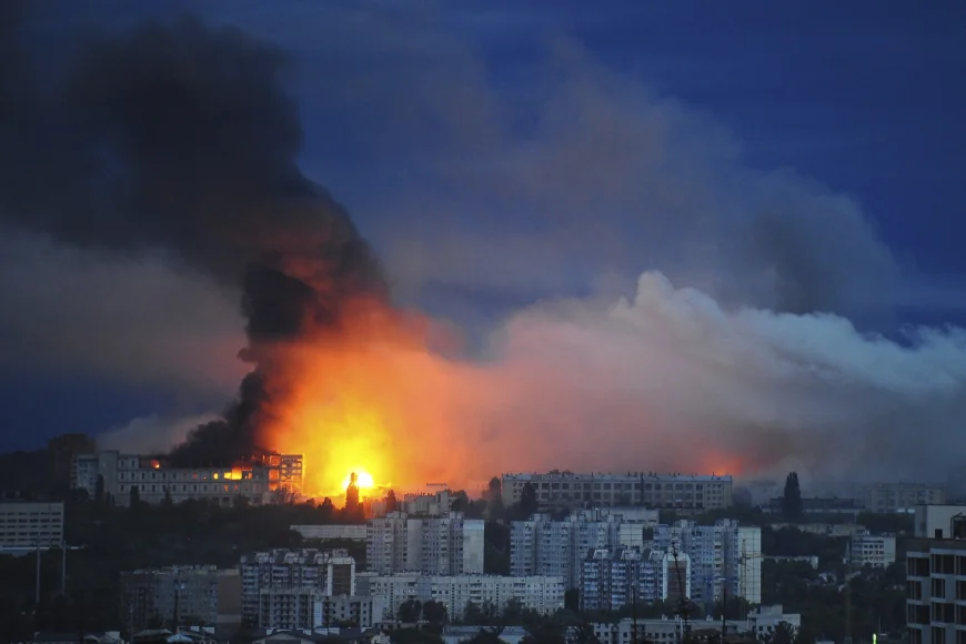 Sub acoperirea negocierilor de pace, Rusia e gata să lanseze o ofensivă majoră cu scopul de a zdrobi moralul Ucrainei / Cum arată planurile