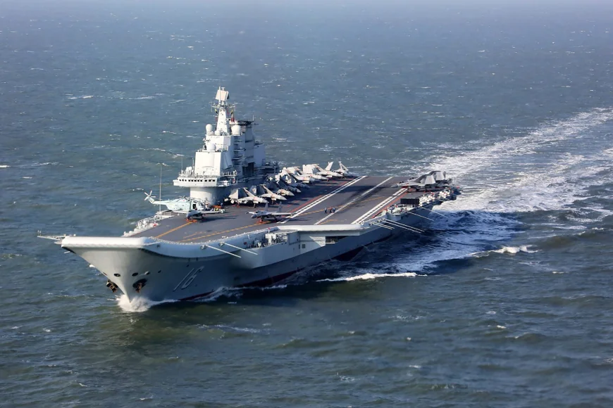 Un portavion chinez a navigat pentru prima dată la est de insula Iwo Jima. Japonia a transmis „un mesaj adecvat” Chinei