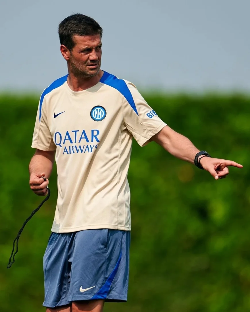 Cristi Chivu l-a sunat personal să vină la Inter, dar a primit un refuz. Primul antrenament, cu doar 6 jucători