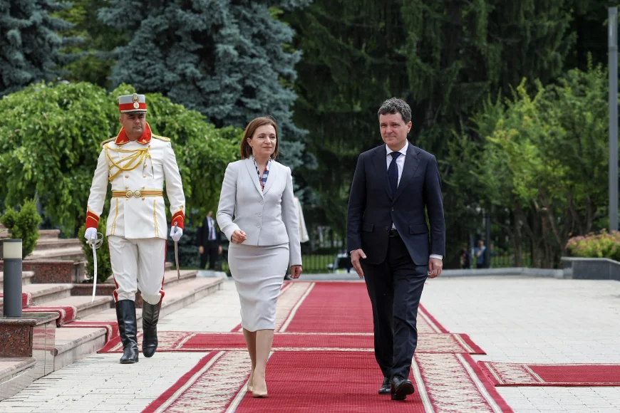 Maia Sandu cere sprijin din România pentru a respinge atacurile cibernetice înaintea alegerilor din toamnă